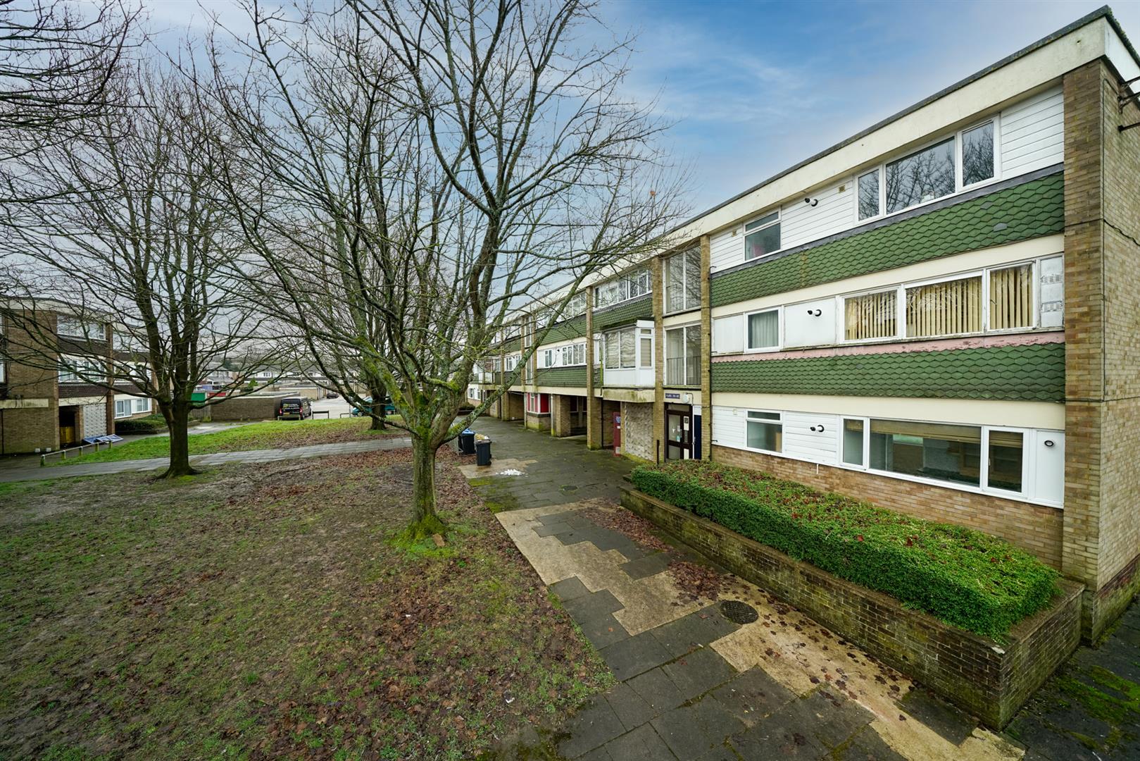 Livingstone Walk, Grovehill, Hemel Hempstead Squire Estates